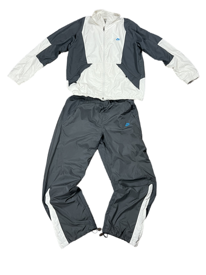 Nike Tracksuit (M)